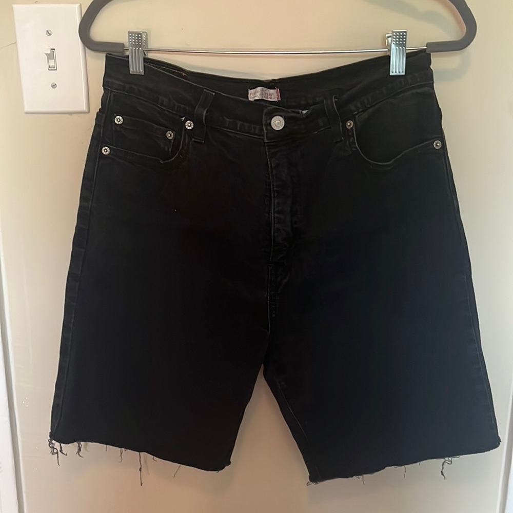Levi’s Black Denim Shorts 512 Size 16